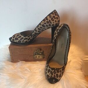 Massimo Baldi peep toe leopard print calf hair leather. Patent heels /trim 8.5.